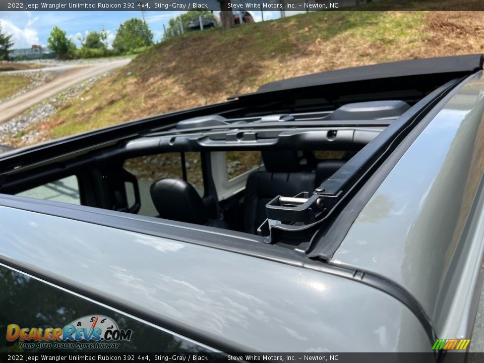 Sunroof of 2022 Jeep Wrangler Unlimited Rubicon 392 4x4 Photo #36