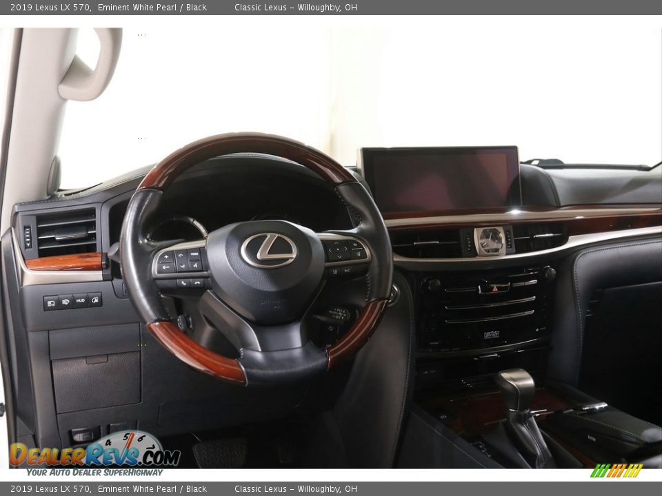 2019 Lexus LX 570 Eminent White Pearl / Black Photo #6