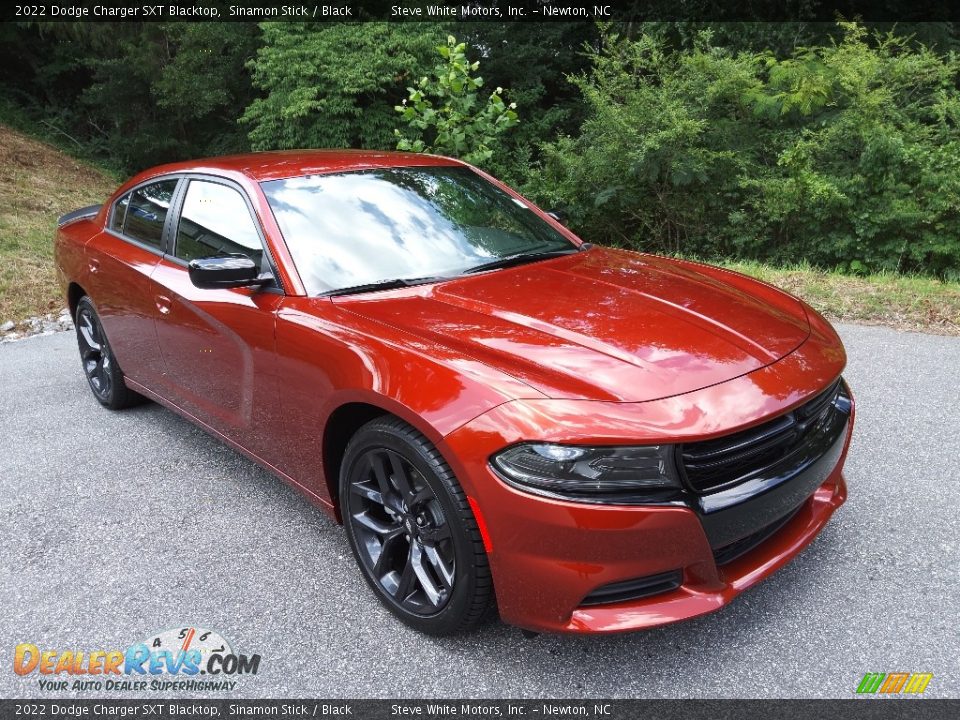 2022 Dodge Charger SXT Blacktop Sinamon Stick / Black Photo #4