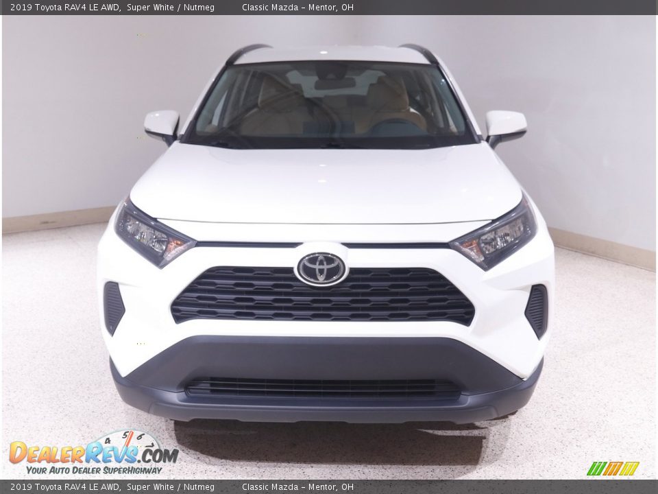 2019 Toyota RAV4 LE AWD Super White / Nutmeg Photo #2