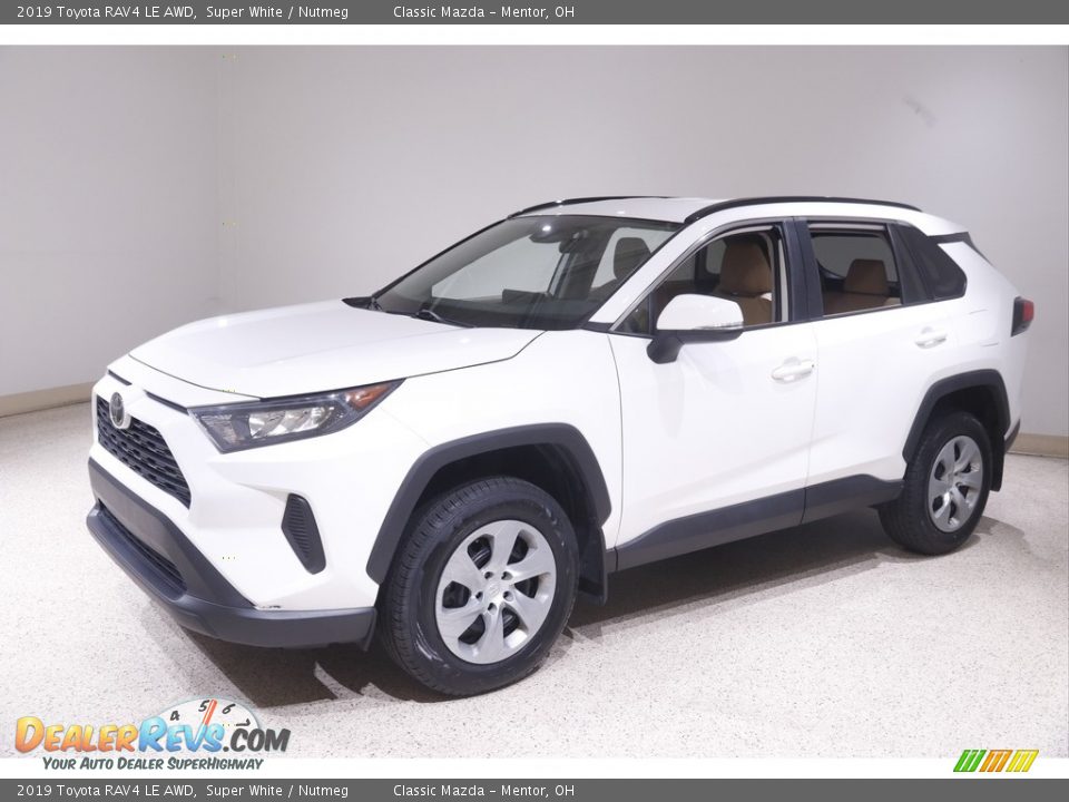 2019 Toyota RAV4 LE AWD Super White / Nutmeg Photo #3