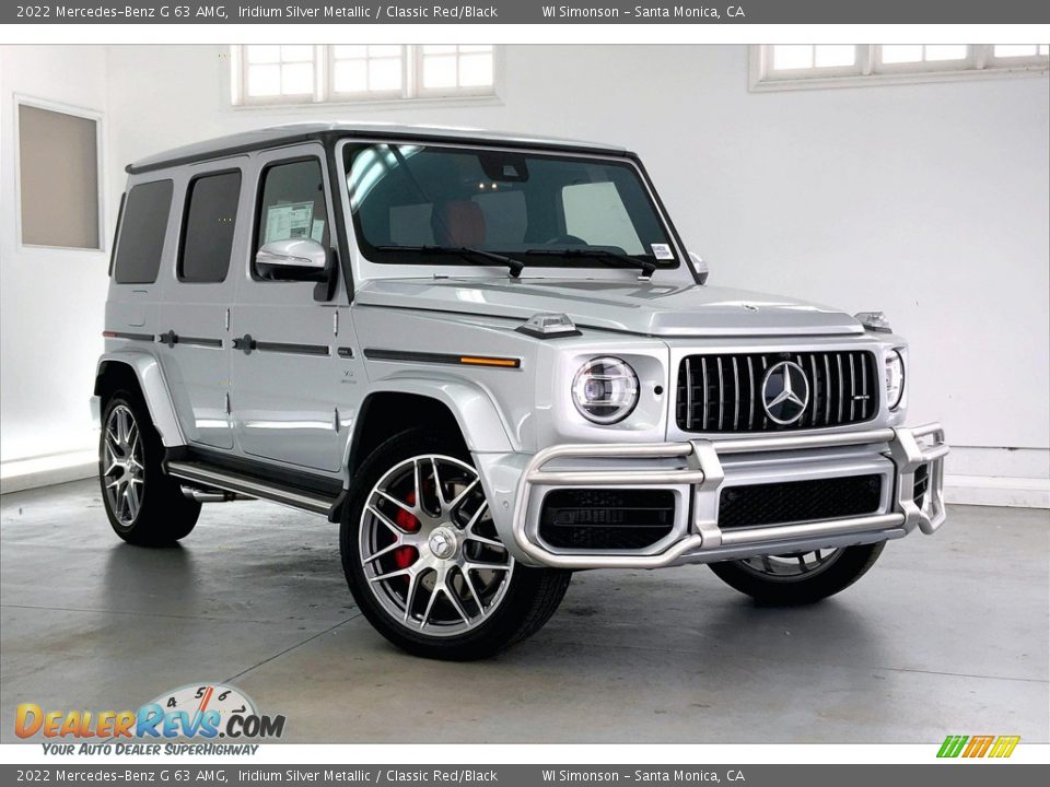 Front 3/4 View of 2022 Mercedes-Benz G 63 AMG Photo #12