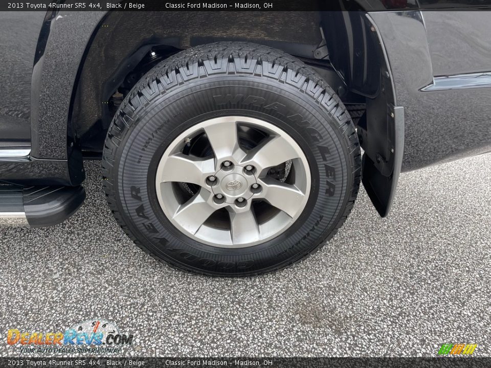 2013 Toyota 4Runner SR5 4x4 Black / Beige Photo #16