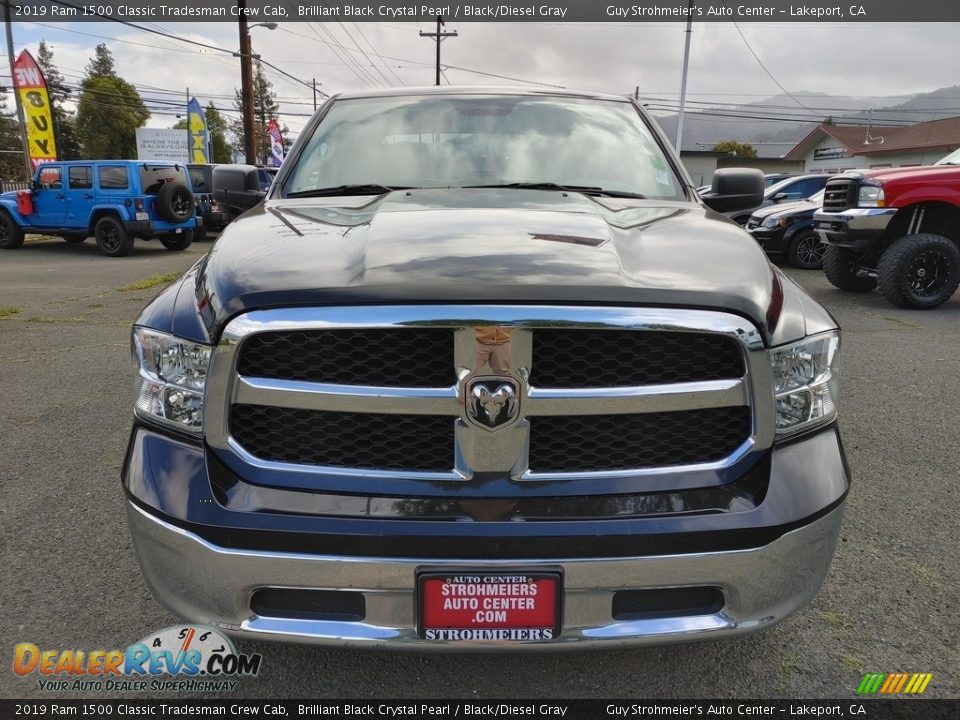 2019 Ram 1500 Classic Tradesman Crew Cab Brilliant Black Crystal Pearl / Black/Diesel Gray Photo #2