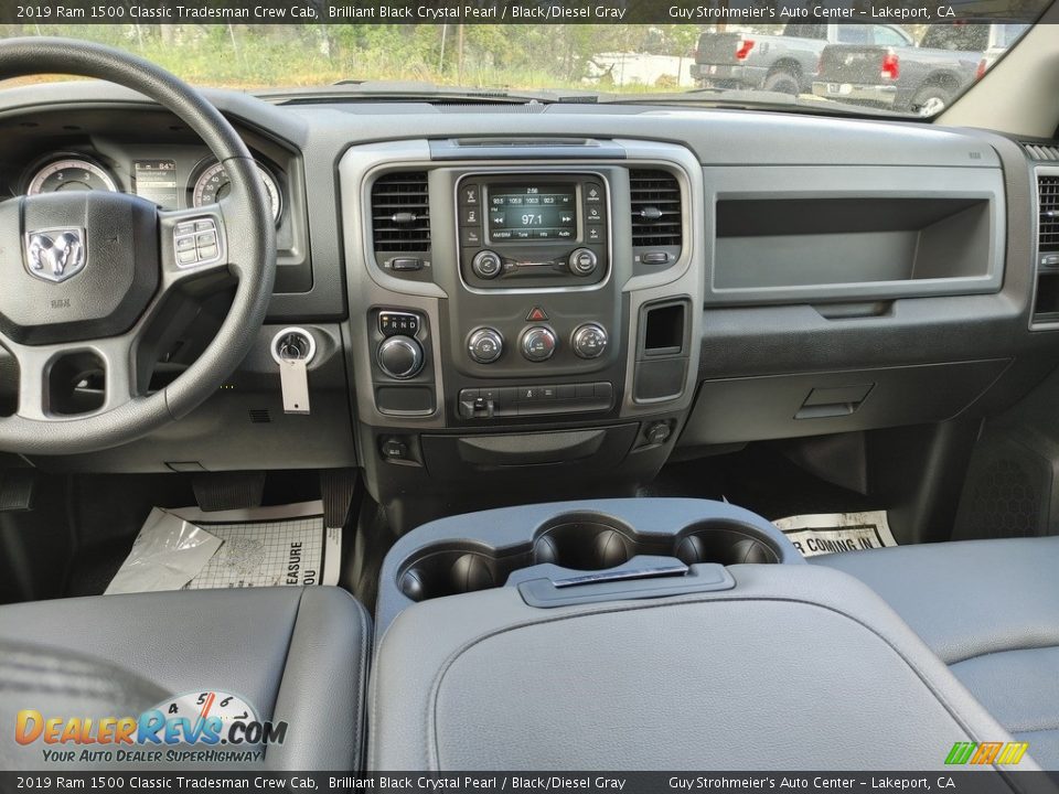 2019 Ram 1500 Classic Tradesman Crew Cab Brilliant Black Crystal Pearl / Black/Diesel Gray Photo #9