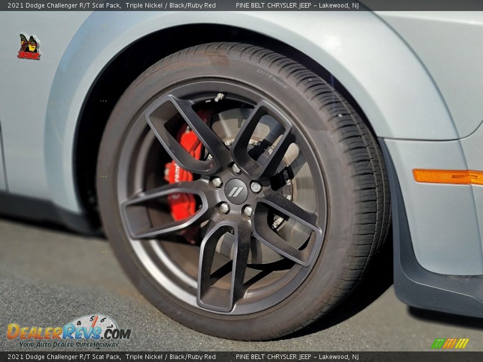 2021 Dodge Challenger R/T Scat Pack Wheel Photo #4