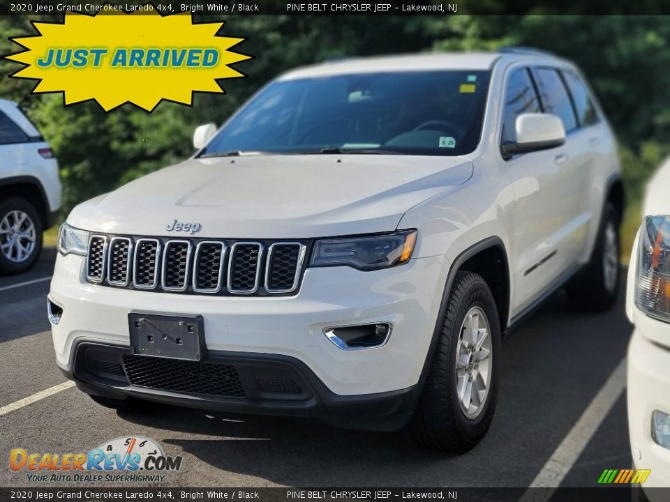 2020 Jeep Grand Cherokee Laredo 4x4 Bright White / Black Photo #1