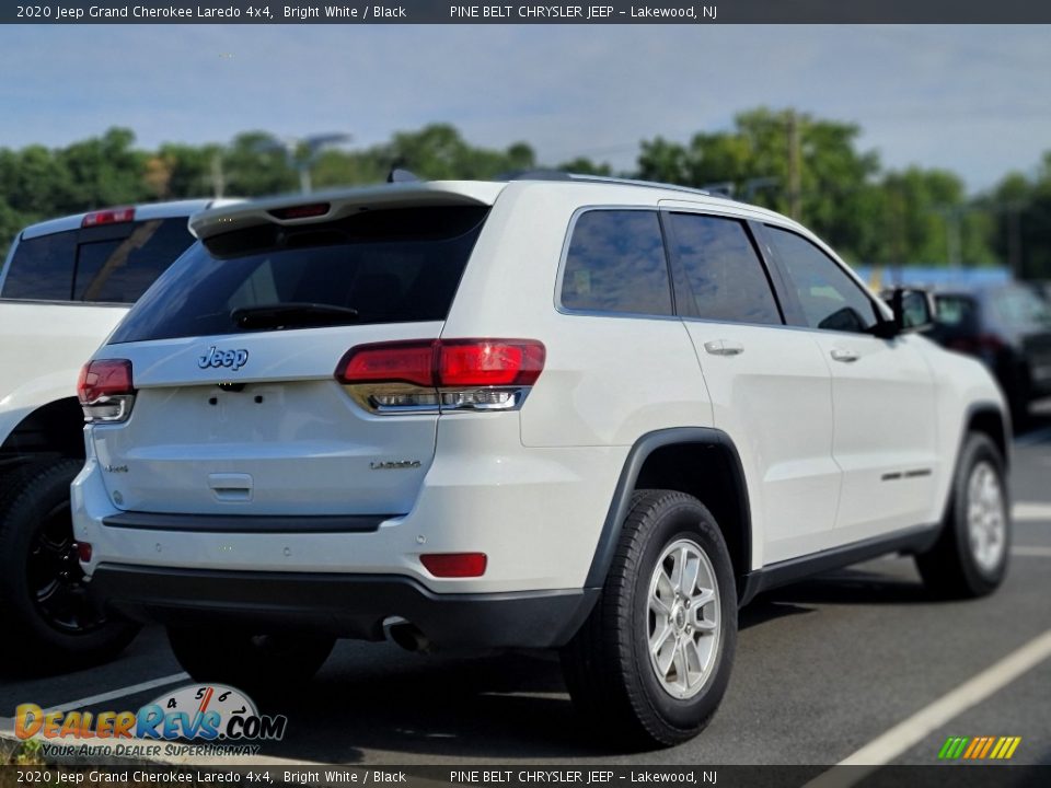 2020 Jeep Grand Cherokee Laredo 4x4 Bright White / Black Photo #8