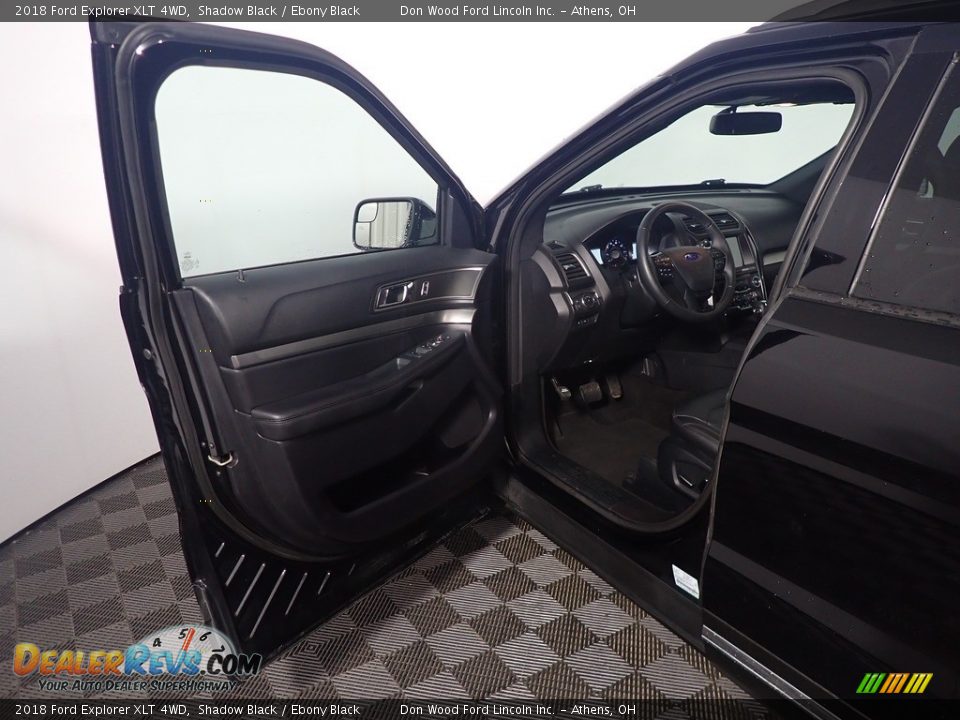 2018 Ford Explorer XLT 4WD Shadow Black / Ebony Black Photo #24
