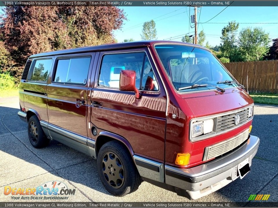 Front 3/4 View of 1988 Volkswagen Vanagon GL Wolfsburg Edition Photo #21