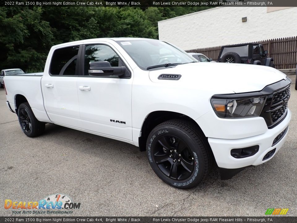 2022 Ram 1500 Big Horn Night Edition Crew Cab 4x4 Bright White / Black Photo #7