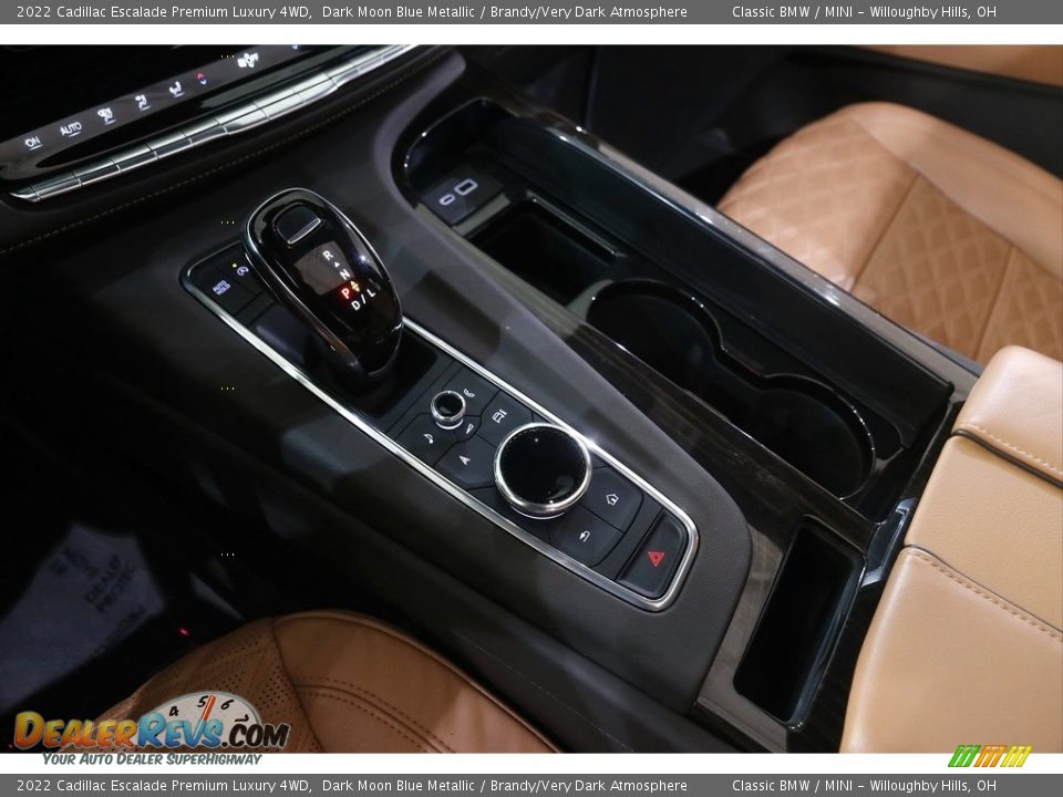 2022 Cadillac Escalade Premium Luxury 4WD Shifter Photo #17