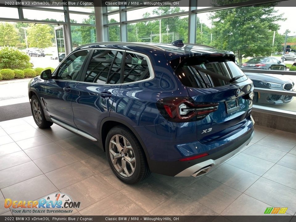 2022 BMW X3 xDrive30i Phytonic Blue / Cognac Photo #2
