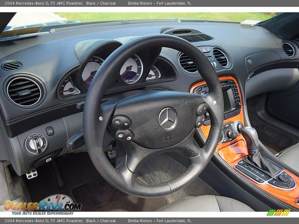 2004 Mercedes-Benz SL 55 AMG Roadster Steering Wheel Photo #38