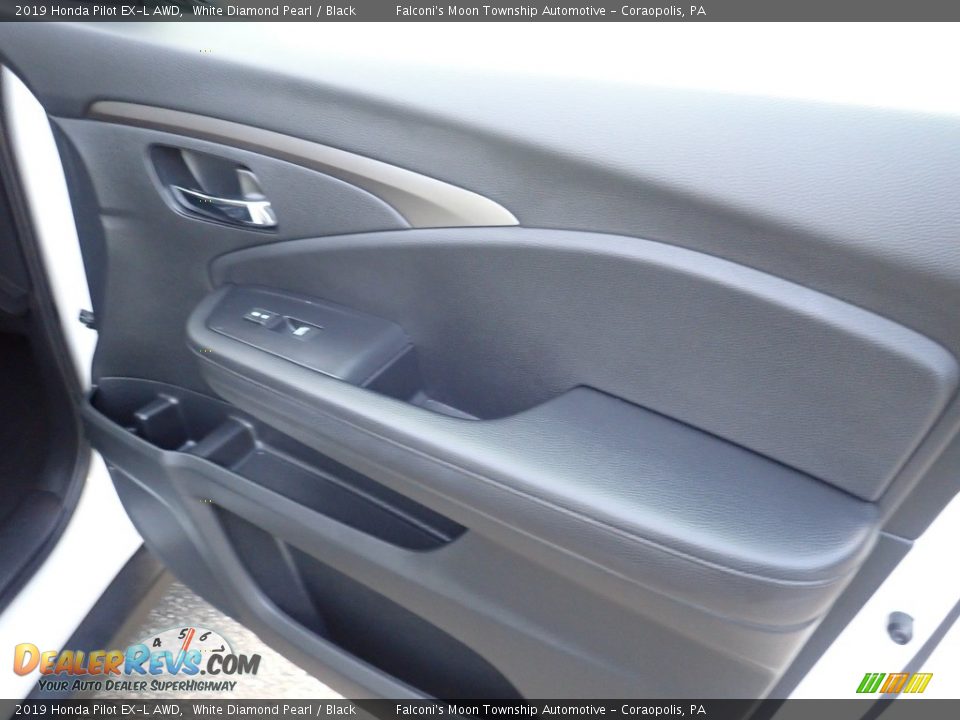 2019 Honda Pilot EX-L AWD White Diamond Pearl / Black Photo #16