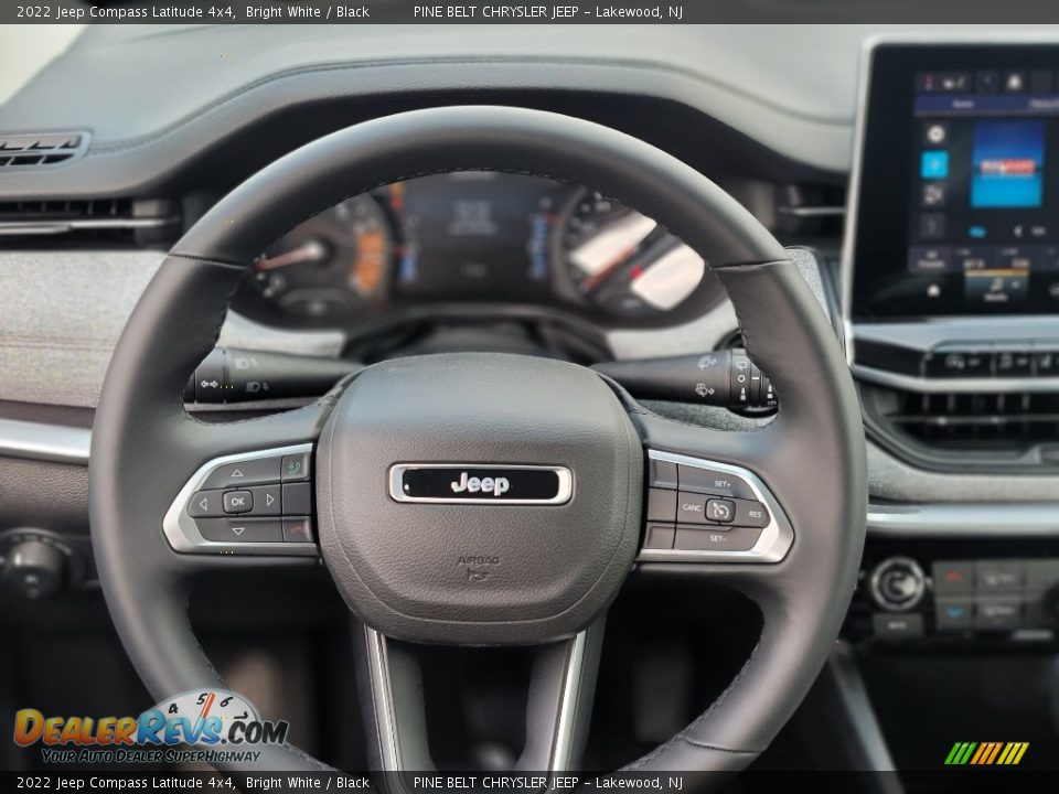 2022 Jeep Compass Latitude 4x4 Bright White / Black Photo #9