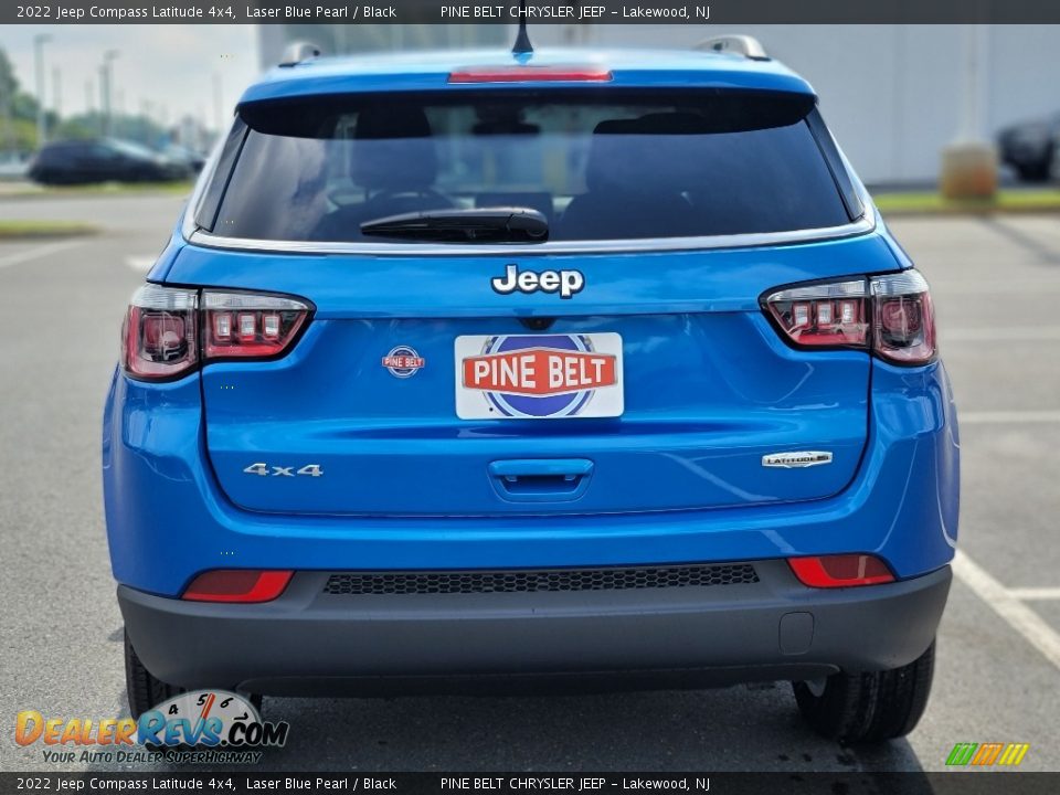 2022 Jeep Compass Latitude 4x4 Laser Blue Pearl / Black Photo #5