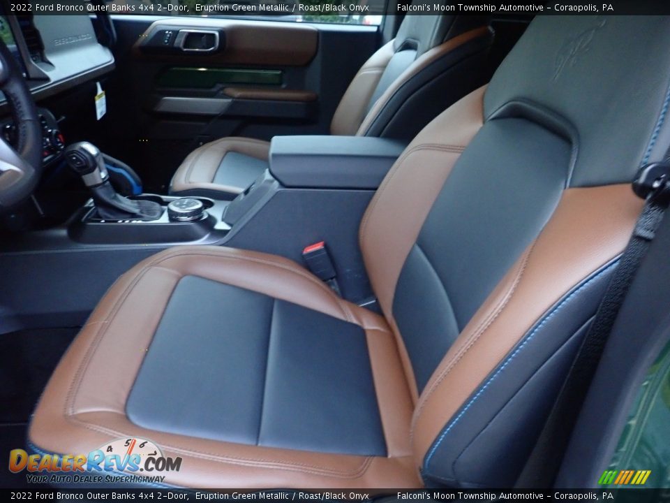 Front Seat of 2022 Ford Bronco Outer Banks 4x4 2-Door Photo #17