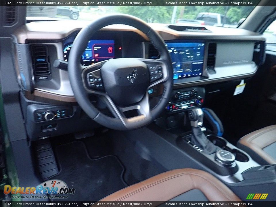 Dashboard of 2022 Ford Bronco Outer Banks 4x4 2-Door Photo #19