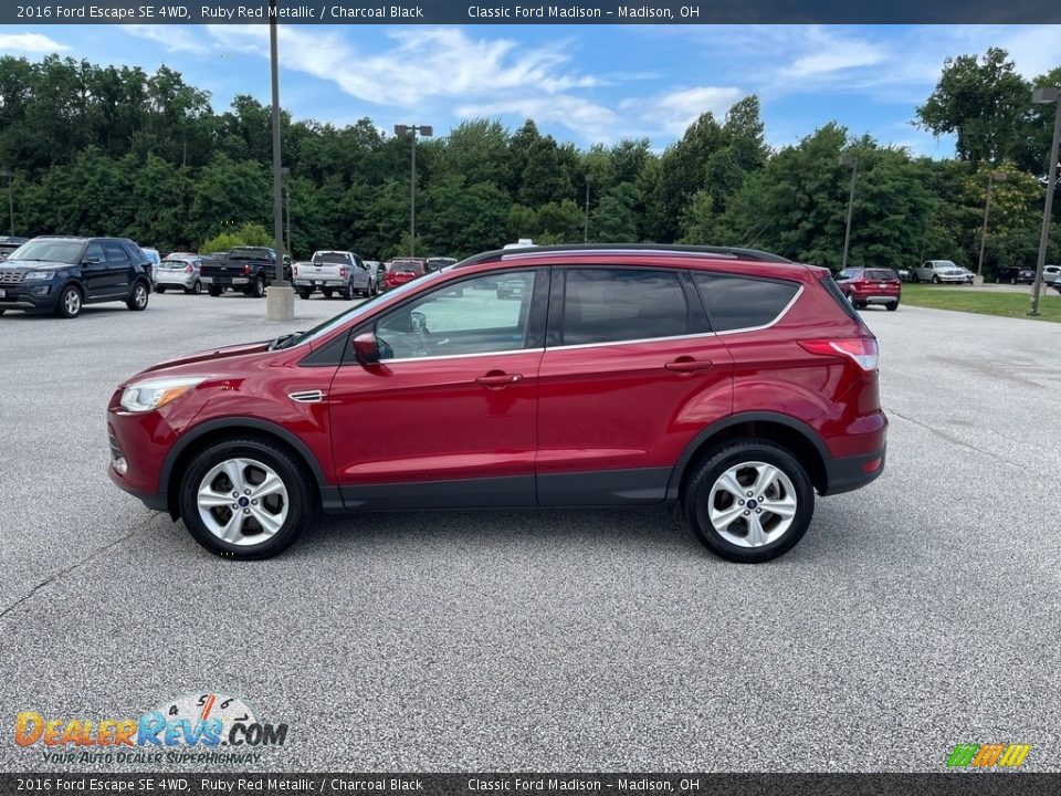 2016 Ford Escape SE 4WD Ruby Red Metallic / Charcoal Black Photo #8