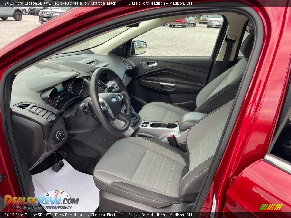 2016 Ford Escape SE 4WD Ruby Red Metallic / Charcoal Black Photo #11