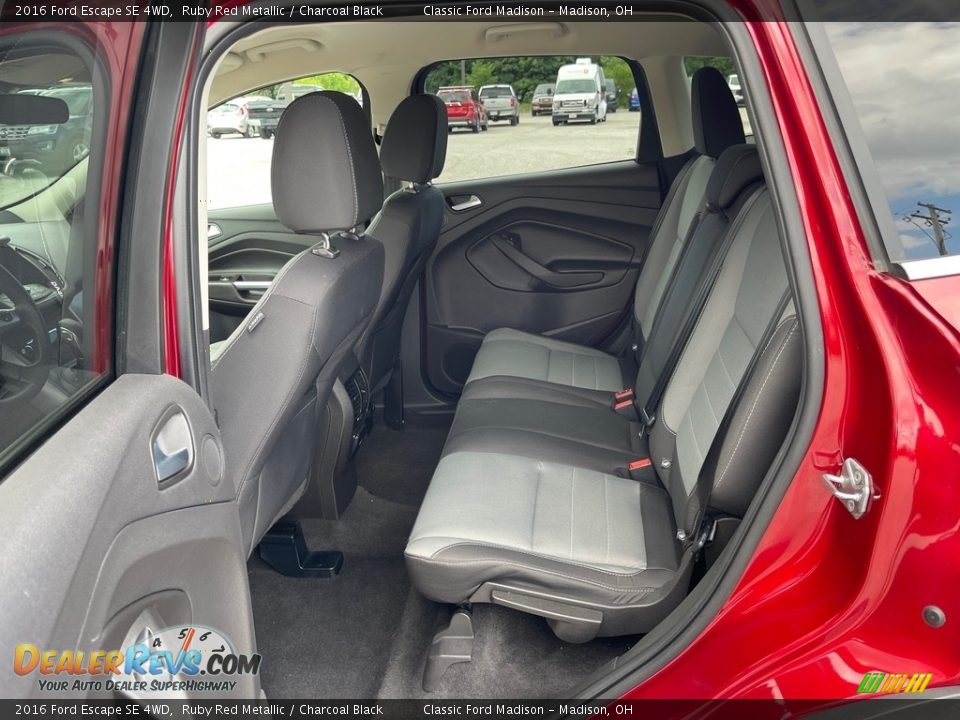 2016 Ford Escape SE 4WD Ruby Red Metallic / Charcoal Black Photo #13