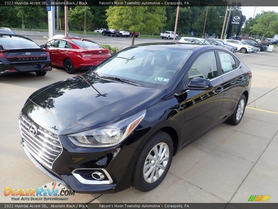 2022 Hyundai Accent SEL Absolute Black / Black Photo #6