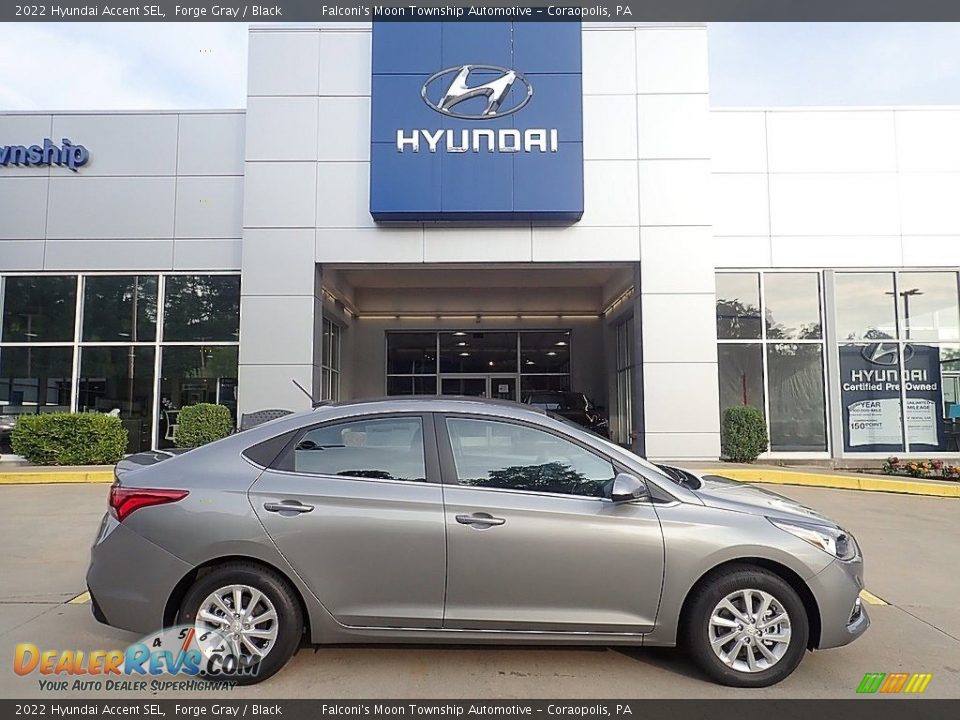 2022 Hyundai Accent SEL Forge Gray / Black Photo #1