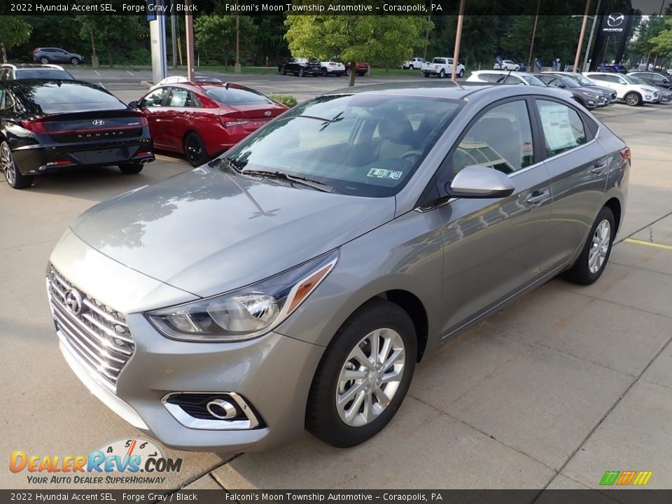 2022 Hyundai Accent SEL Forge Gray / Black Photo #6