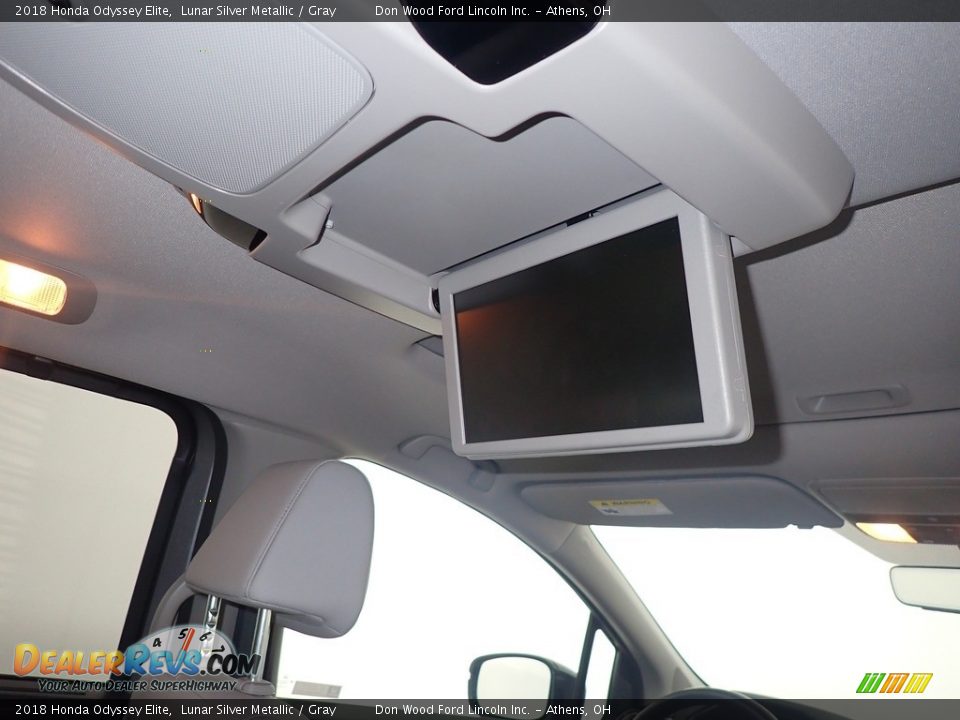 2018 Honda Odyssey Elite Lunar Silver Metallic / Gray Photo #2