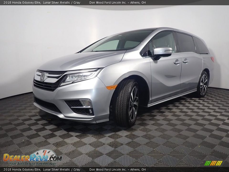 2018 Honda Odyssey Elite Lunar Silver Metallic / Gray Photo #11