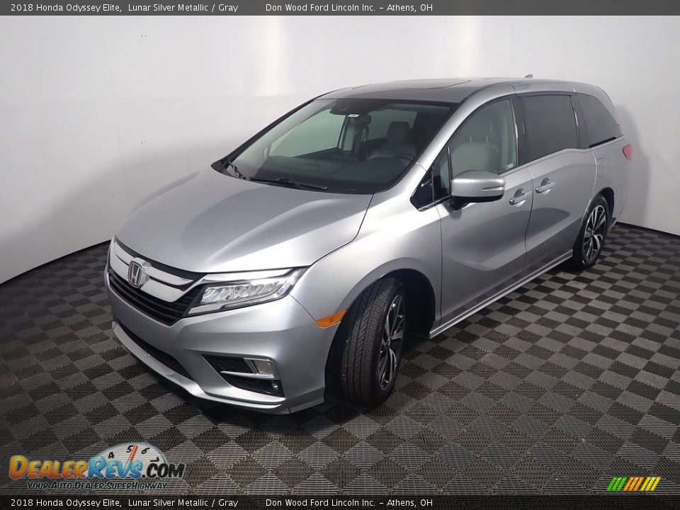 2018 Honda Odyssey Elite Lunar Silver Metallic / Gray Photo #12