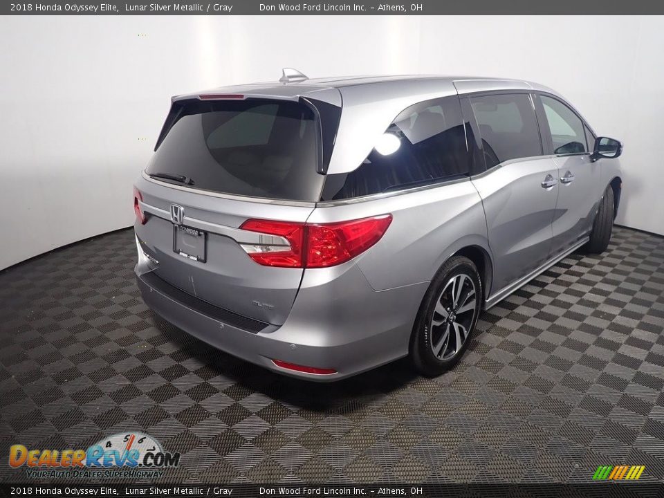 2018 Honda Odyssey Elite Lunar Silver Metallic / Gray Photo #21