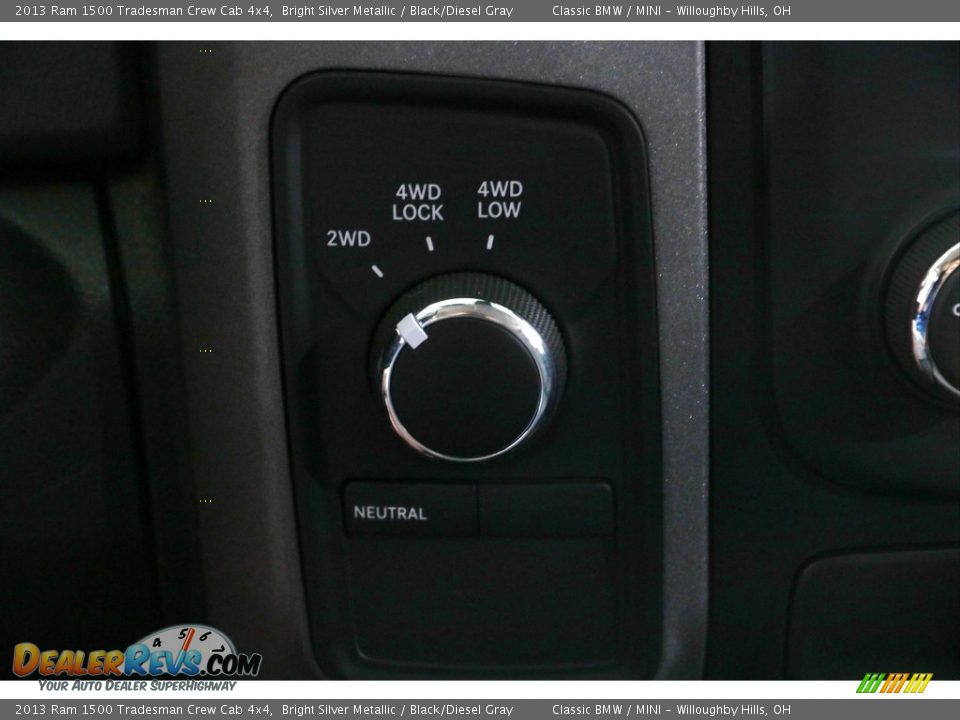 Controls of 2013 Ram 1500 Tradesman Crew Cab 4x4 Photo #12