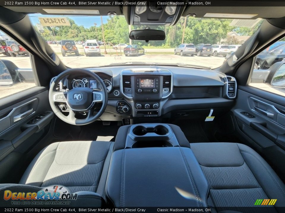 2022 Ram 1500 Big Horn Crew Cab 4x4 Billet Silver Metallic / Black/Diesel Gray Photo #4