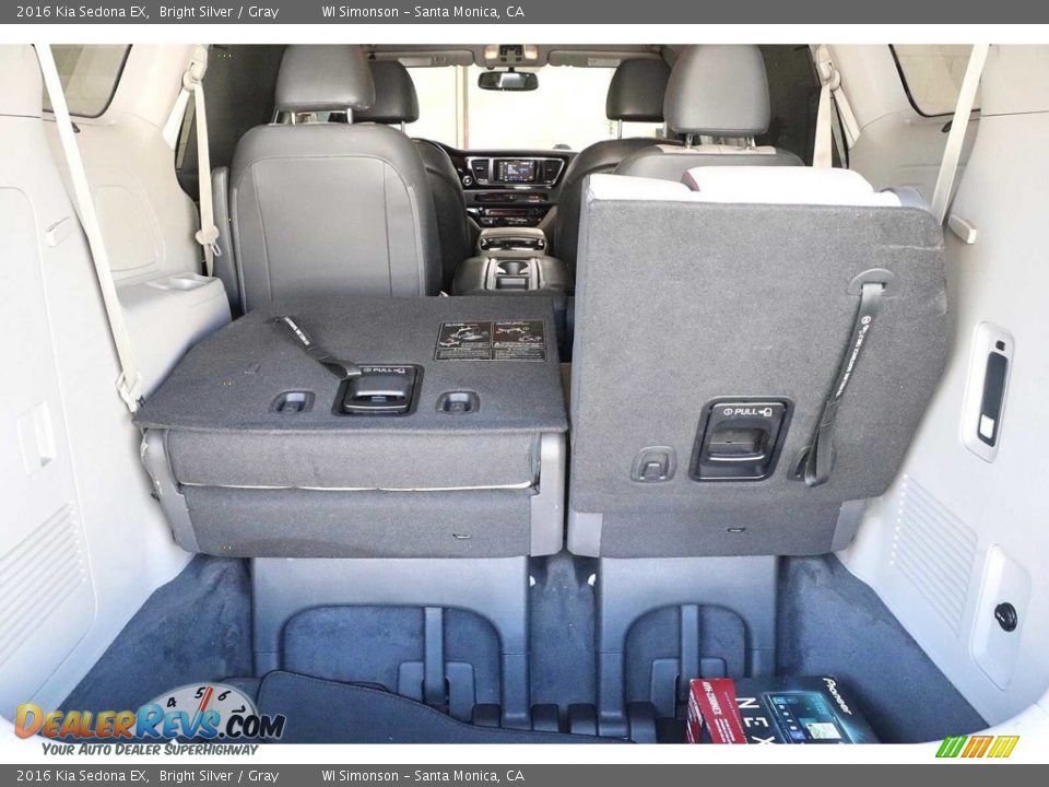 2016 Kia Sedona EX Trunk Photo #23