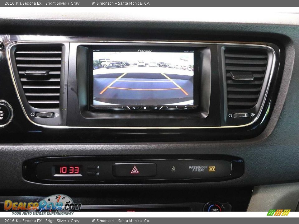 2016 Kia Sedona EX Bright Silver / Gray Photo #28