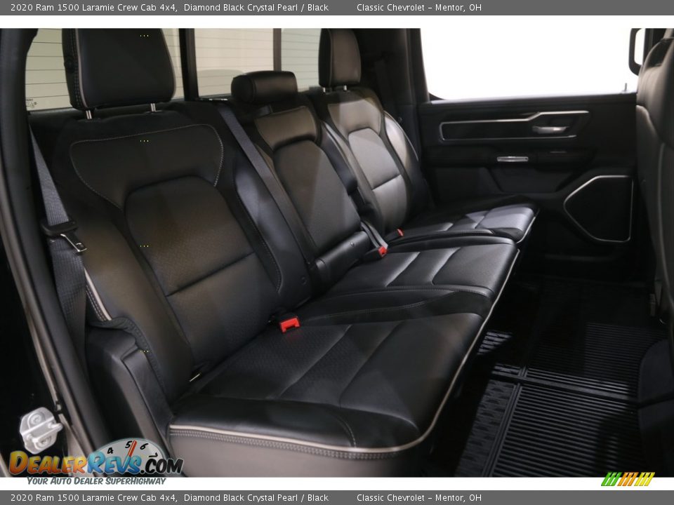 2020 Ram 1500 Laramie Crew Cab 4x4 Diamond Black Crystal Pearl / Black Photo #19
