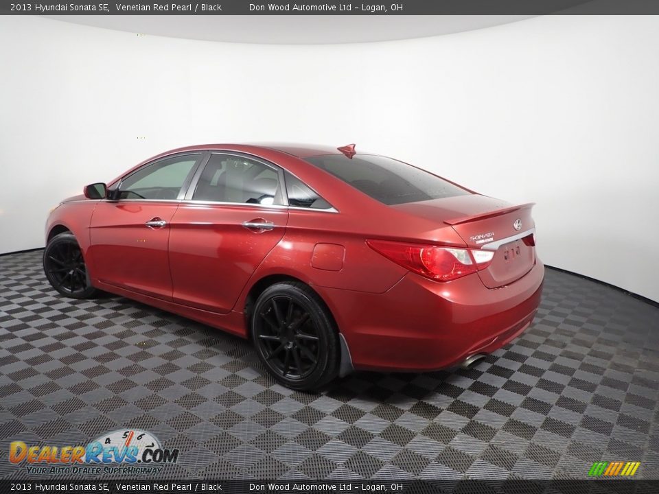 2013 Hyundai Sonata SE Venetian Red Pearl / Black Photo #8
