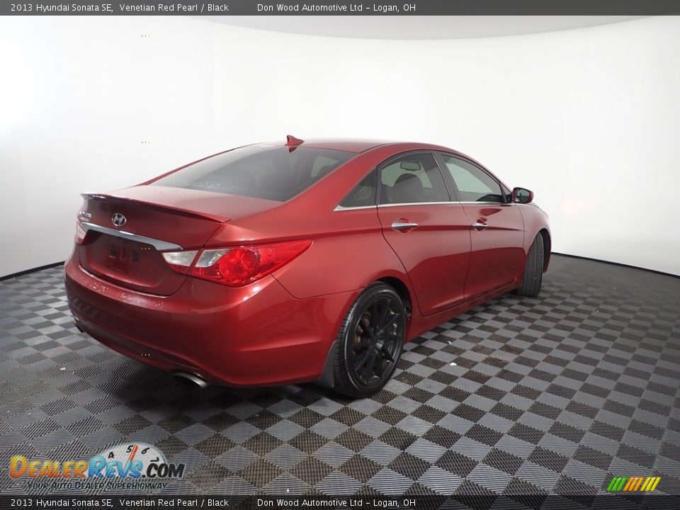 2013 Hyundai Sonata SE Venetian Red Pearl / Black Photo #12