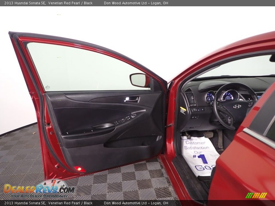 2013 Hyundai Sonata SE Venetian Red Pearl / Black Photo #13