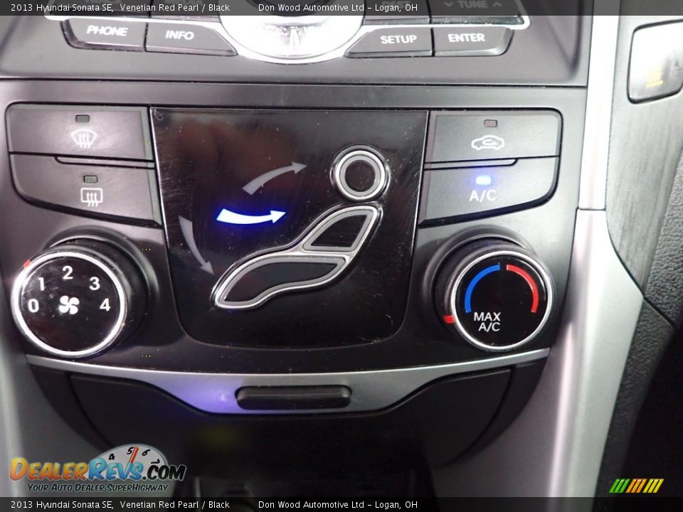 2013 Hyundai Sonata SE Venetian Red Pearl / Black Photo #22