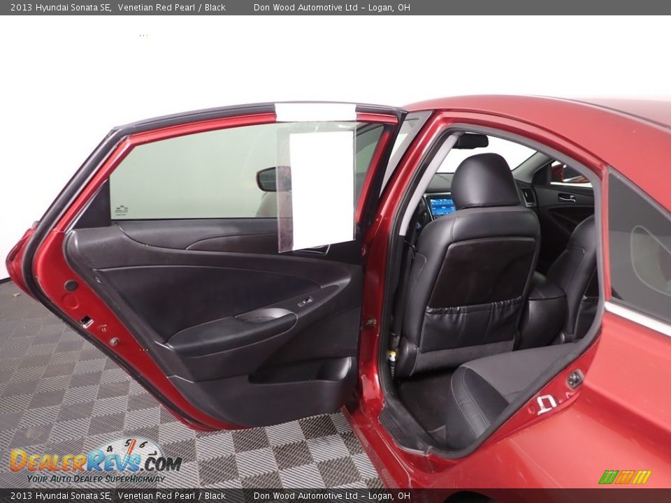 2013 Hyundai Sonata SE Venetian Red Pearl / Black Photo #25