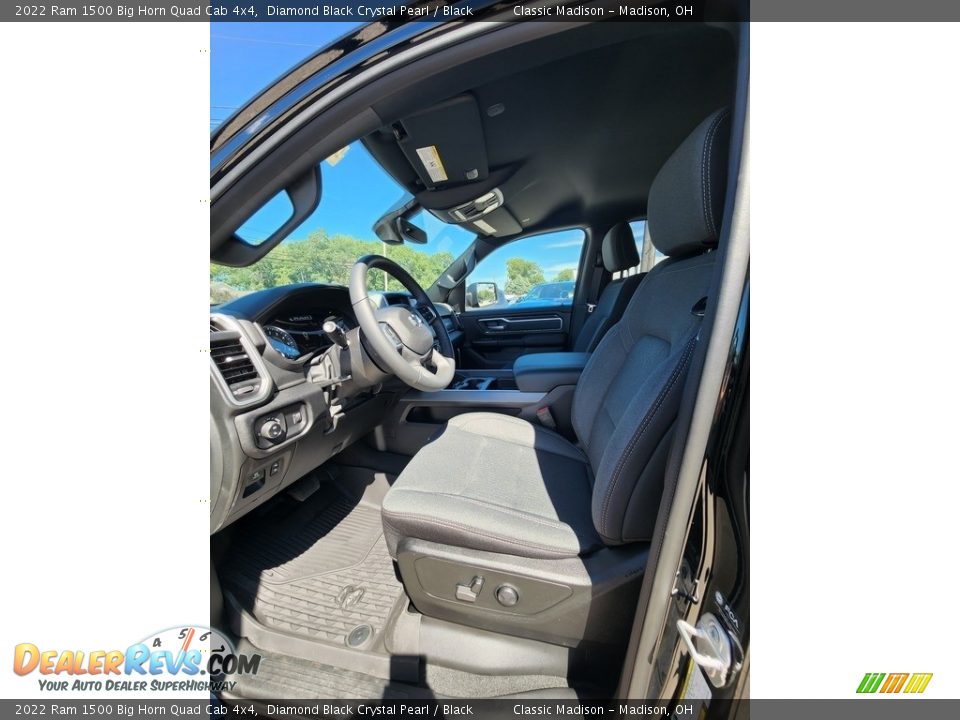 2022 Ram 1500 Big Horn Quad Cab 4x4 Diamond Black Crystal Pearl / Black Photo #2