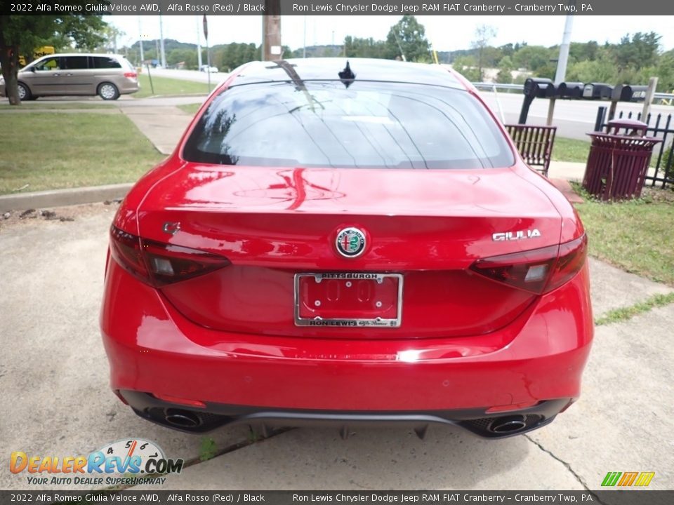 2022 Alfa Romeo Giulia Veloce AWD Alfa Rosso (Red) / Black Photo #4