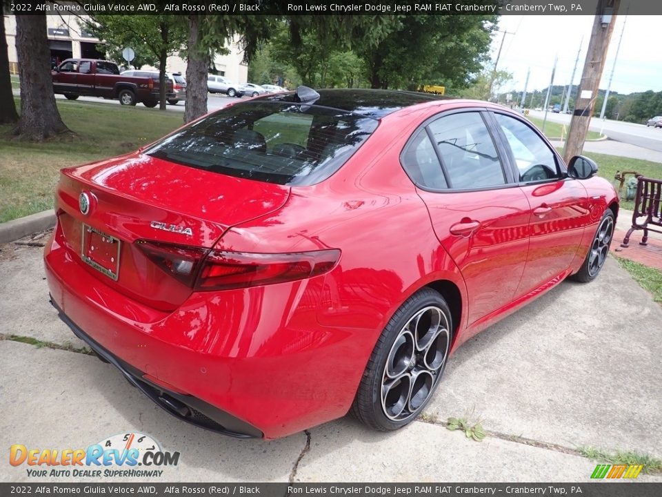 2022 Alfa Romeo Giulia Veloce AWD Alfa Rosso (Red) / Black Photo #5