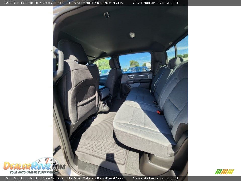 2022 Ram 1500 Big Horn Crew Cab 4x4 Billet Silver Metallic / Black/Diesel Gray Photo #3