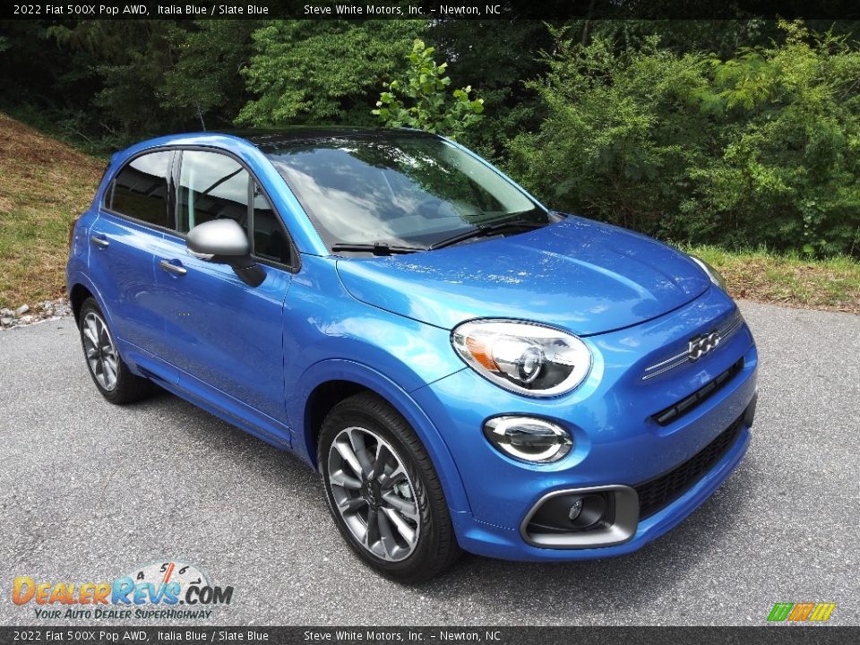 Front 3/4 View of 2022 Fiat 500X Pop AWD Photo #4