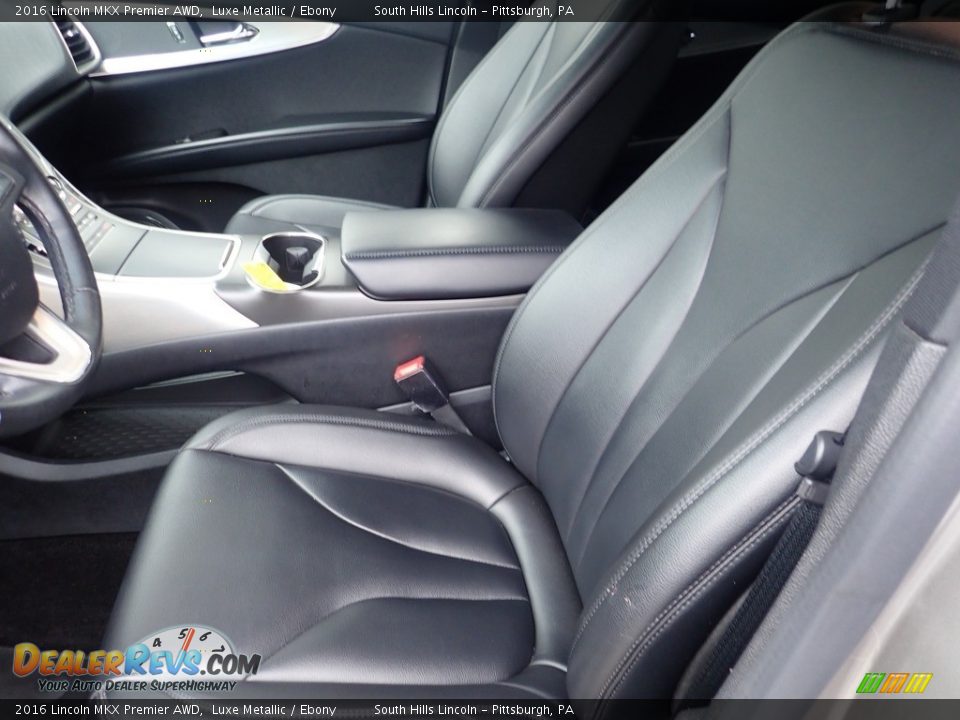 Front Seat of 2016 Lincoln MKX Premier AWD Photo #16