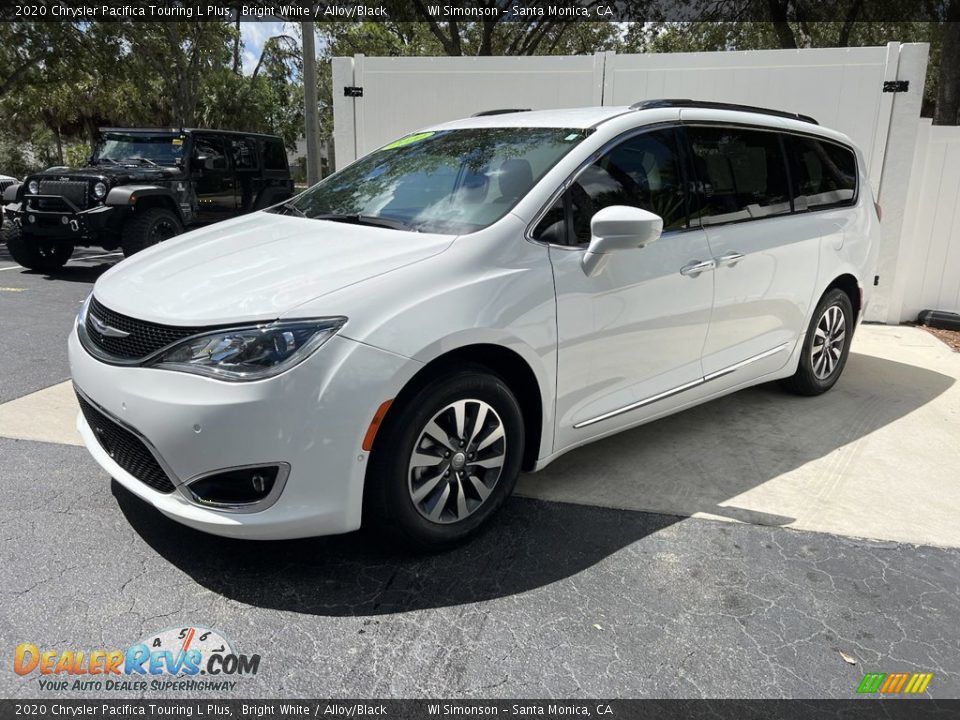 2020 Chrysler Pacifica Touring L Plus Bright White / Alloy/Black Photo #4